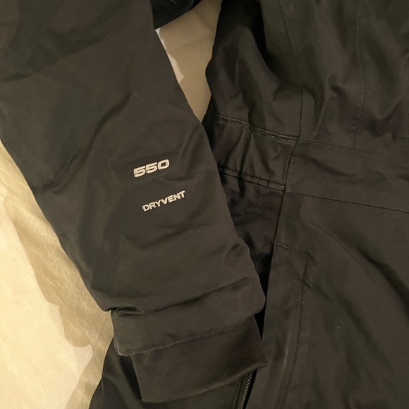 North Face Women’s Parka - Size Large - Picture 4 of 9